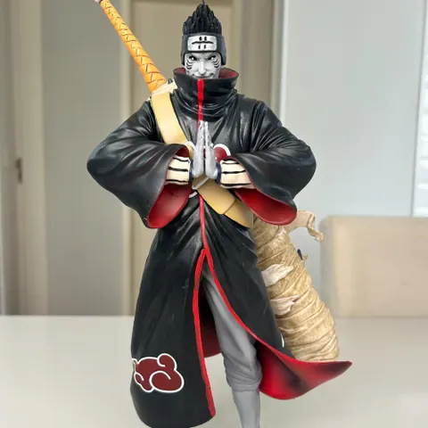 FIGURA KISAME